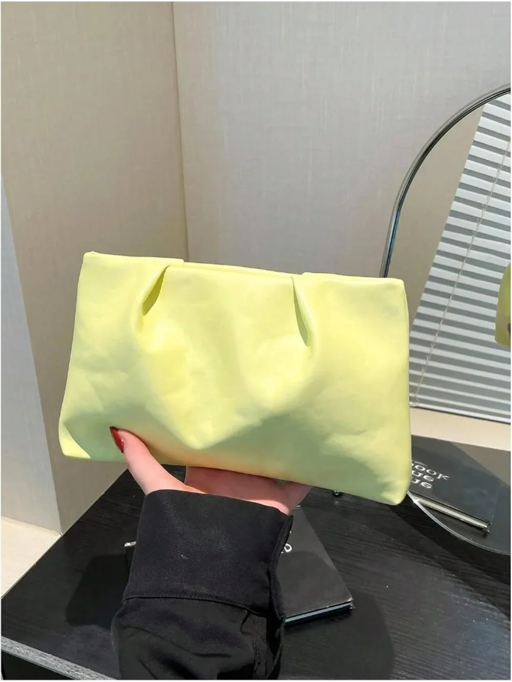 👜Women's Yellow PU Leather Clutch Purses Small Zipper Elegant Ruched Handbag